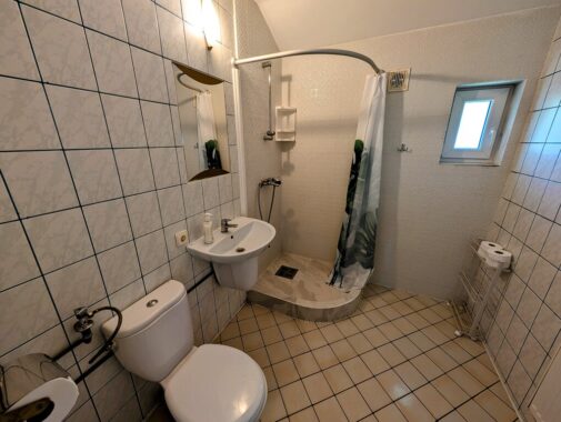 Property image 105888190