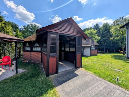 Property image 105888281